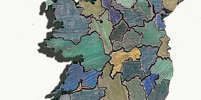 Anzeigen von Holz-Karte von Irland
